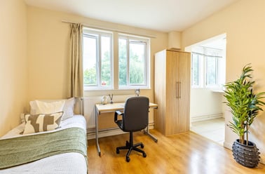 Flodden Road, Camberwell, London - Image 3